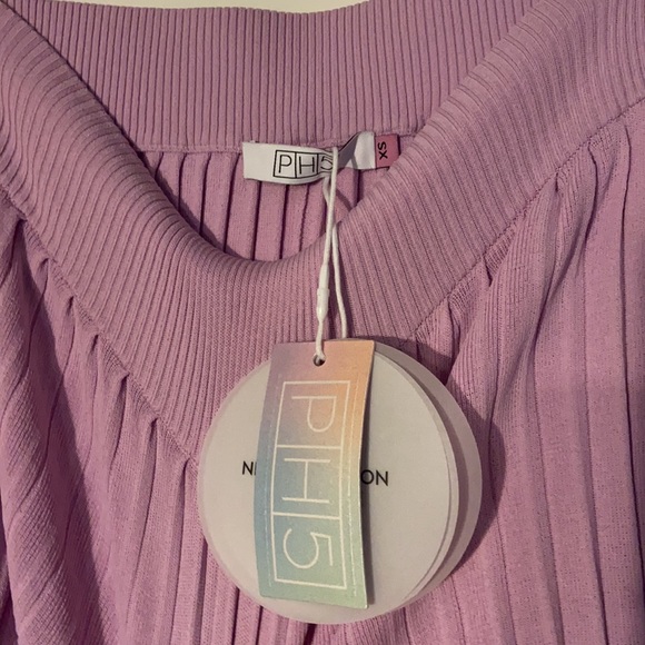 NWT PH5 lavender neck stretch pants with sheer spaces - Picture 2 of 3